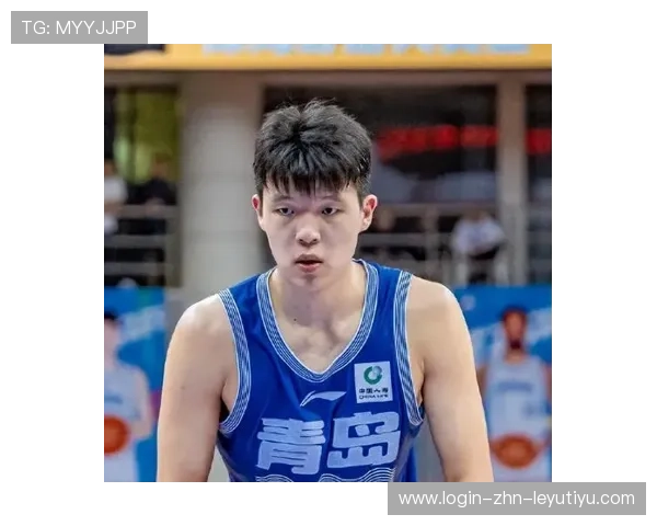 中国男篮杨瀚森 2026 近况：他离 NBA 还有多远？，杨瀚森身高